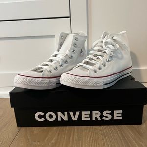 Chuck Taylor All Star Classic High Tops — white, unisex, women’s 8.5/men’s 6.5